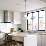 Подвесной светильник с прозрачным рельефным стеклянным плафоном в форме конуса Feiss варинант исполнения - 9 | Loft Concept в Костроме