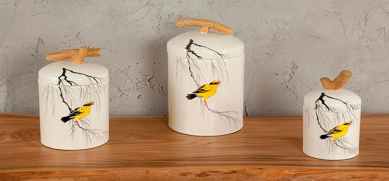 Ваза маленькая с крышкой керамическая птица на ветке Ornament Ваза маленькая с крышкой керамическая птица на ветке Ornament - Loft-Concept в Костроме