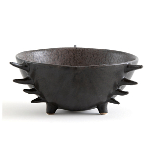 Чаша на ножках