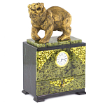 Часы настольные с декором в виде медведя и выдвижным ящиком из натурального камня Змеевик Bear Stone Clock варинант исполнения - 2 | Loft Concept в Костроме