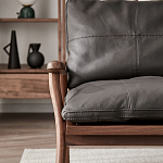 Кресло c каркасом из массива дерева и мягкой кожаной обивкой Walnut Armchair варинант исполнения - 10 | Loft Concept в Костроме