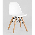 Пластиковый стул на ножках из массива бука Eames Small White варинант исполнения - 1 | Loft Concept в Костроме
