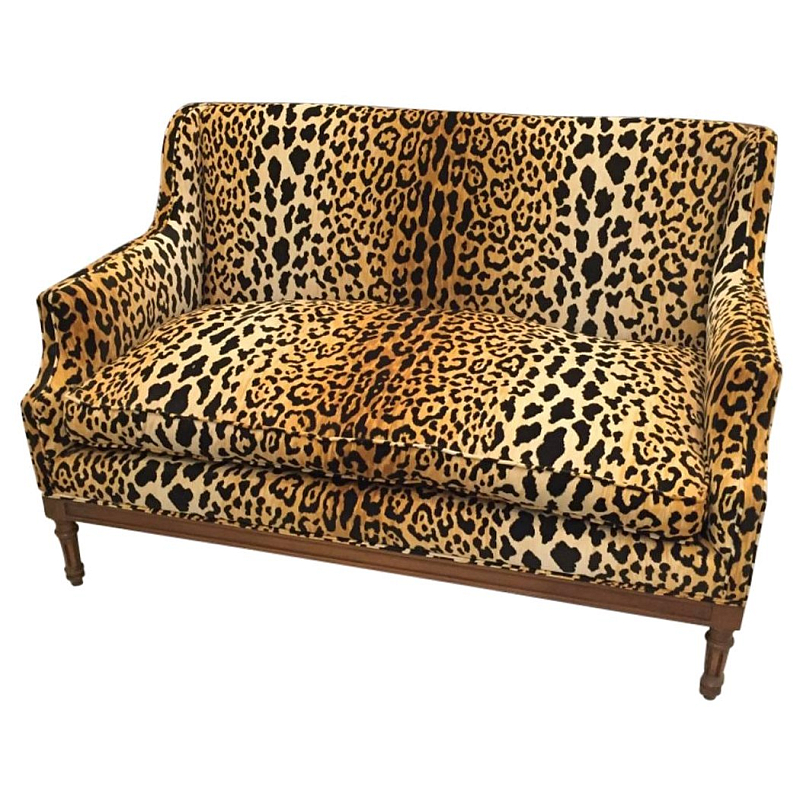 Диван Mid-Century Leopard Print Sofa Мульти Диван Mid-Century Leopard Print Sofa Мульти в Костроме | Loft Concept