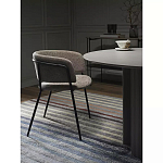 Стул полукруглый с каркасом из металла и мягким сиденьем и спинкой Soft Chenille варинант исполнения - 5 | Loft Concept в Костроме